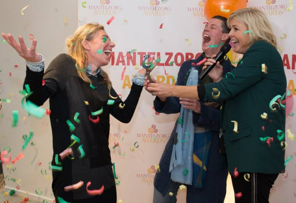 Mantelzorg-Award-stemtools-Vote-Company-600x411.png