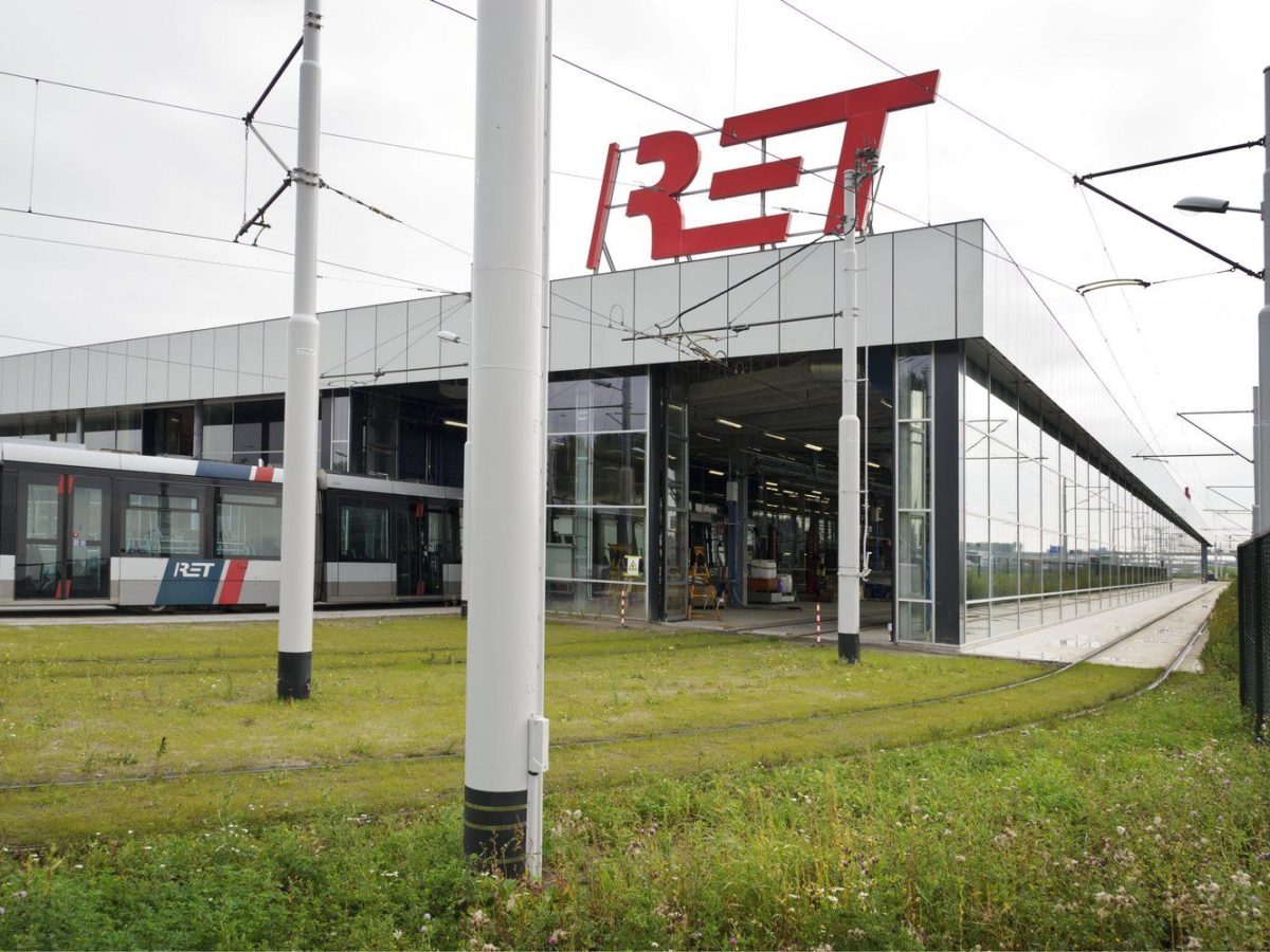 RETa22-1200x900.jpg